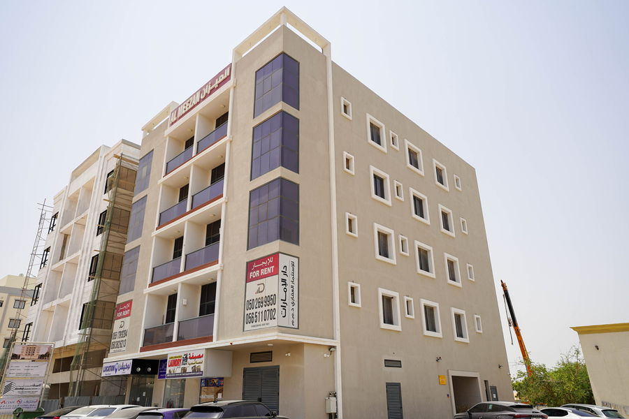 مبنى سكني A-128 في عجمان، من تنفيذ شركة التلال لمقاولات البناء